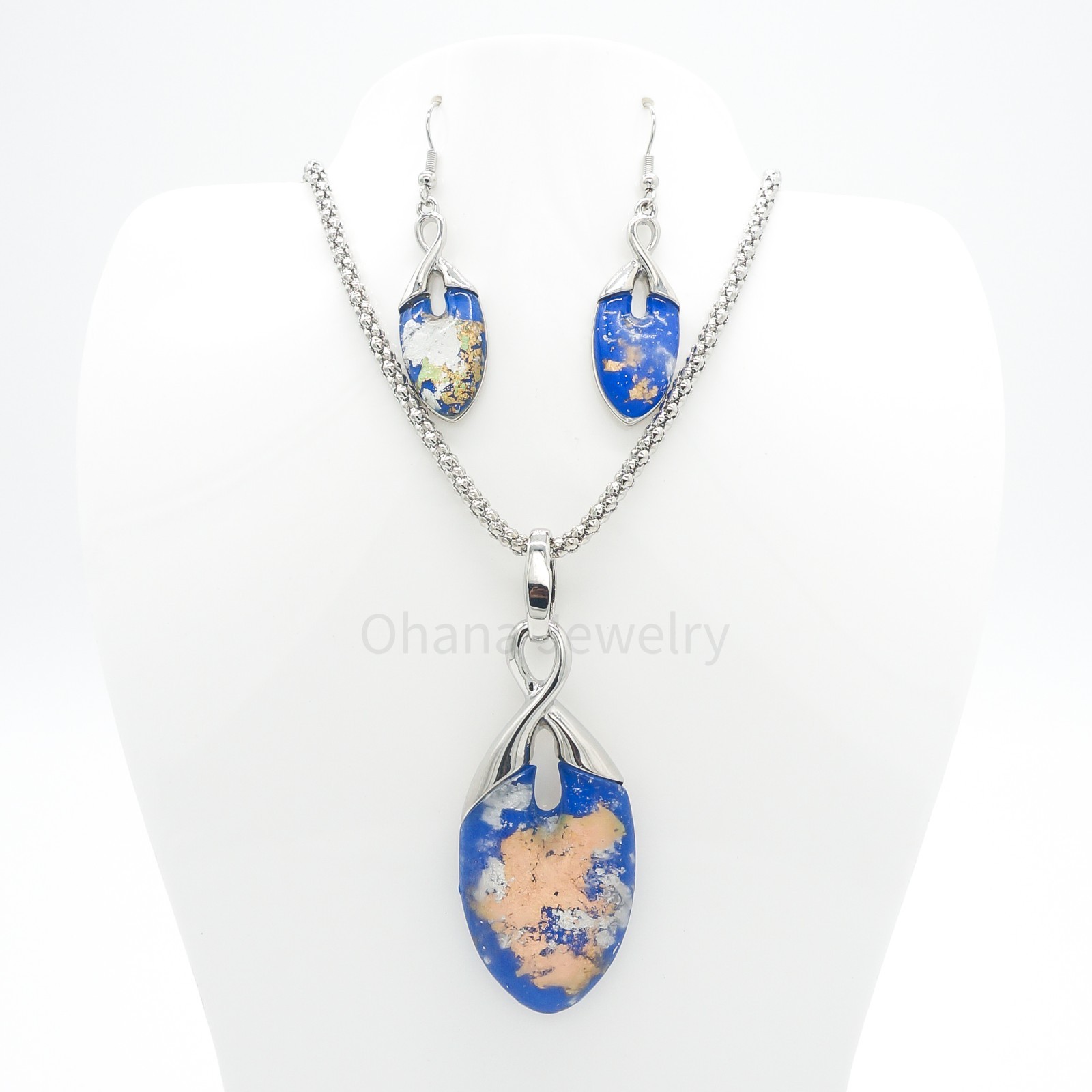 Resin Metal Alloy Fashion Necklace Pendant and Earring Set – Love Knot
