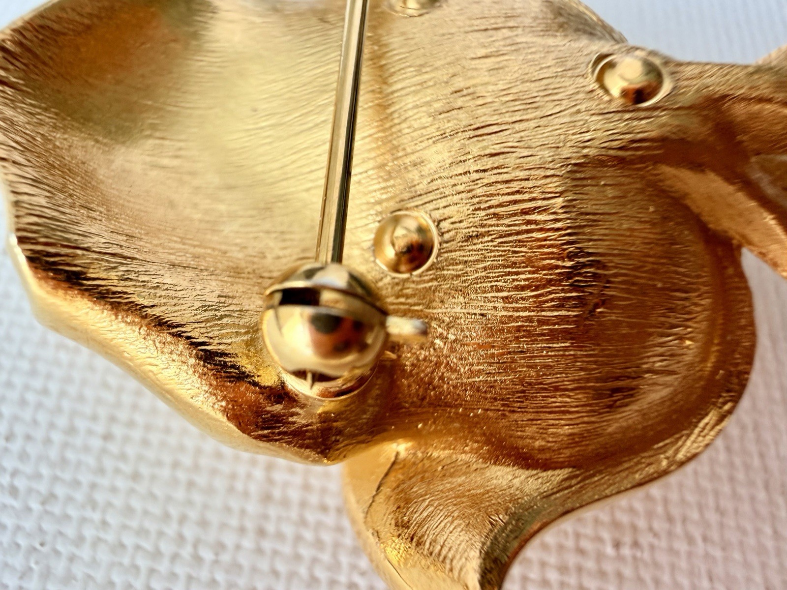 Vintage Signed Trifari Gold Tone Rose Flower Brooch Textured Designer Jewelry