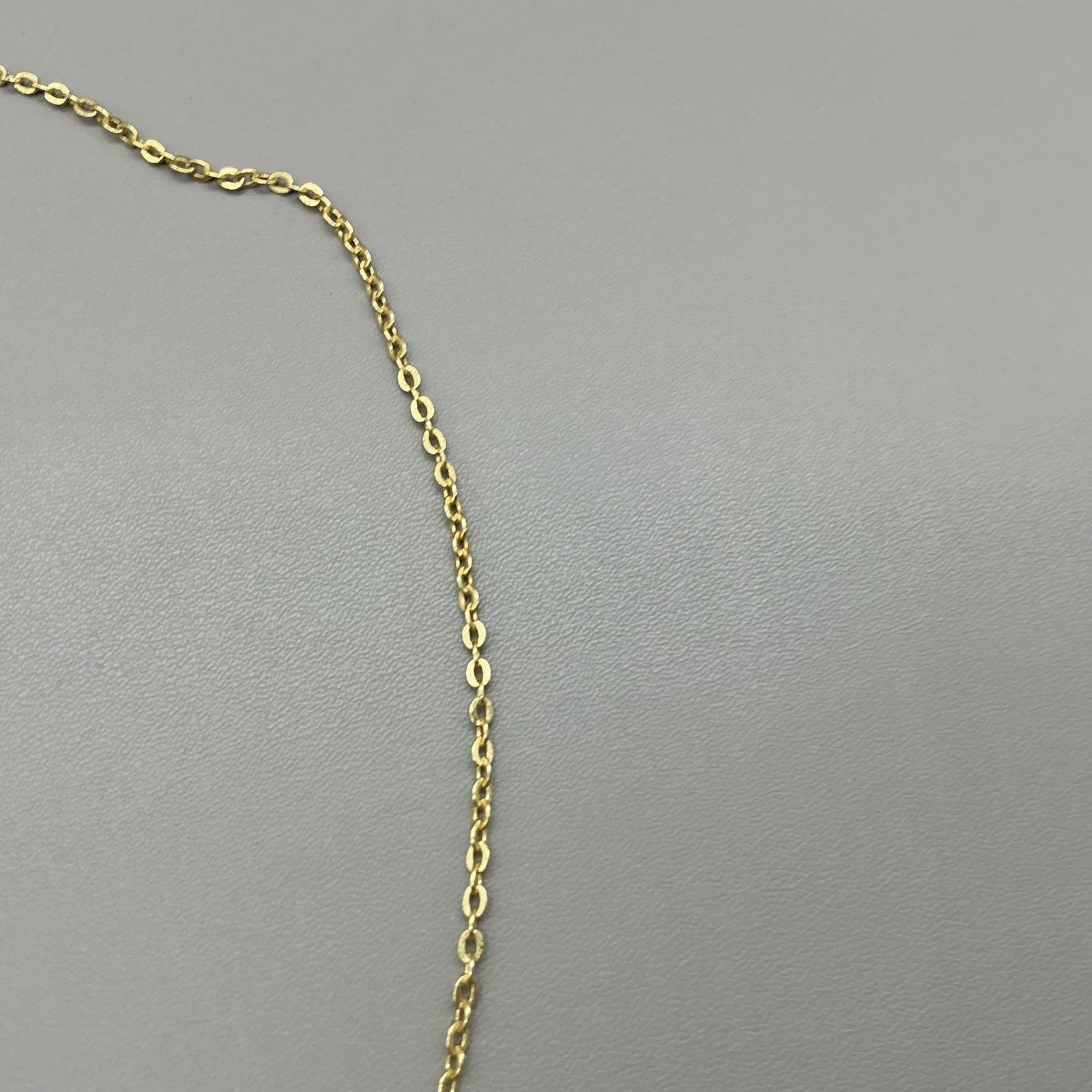 Avon Necklace Gold Tone Rhinestone Crystal Flower Bib Statement 18 Inch Jewelry