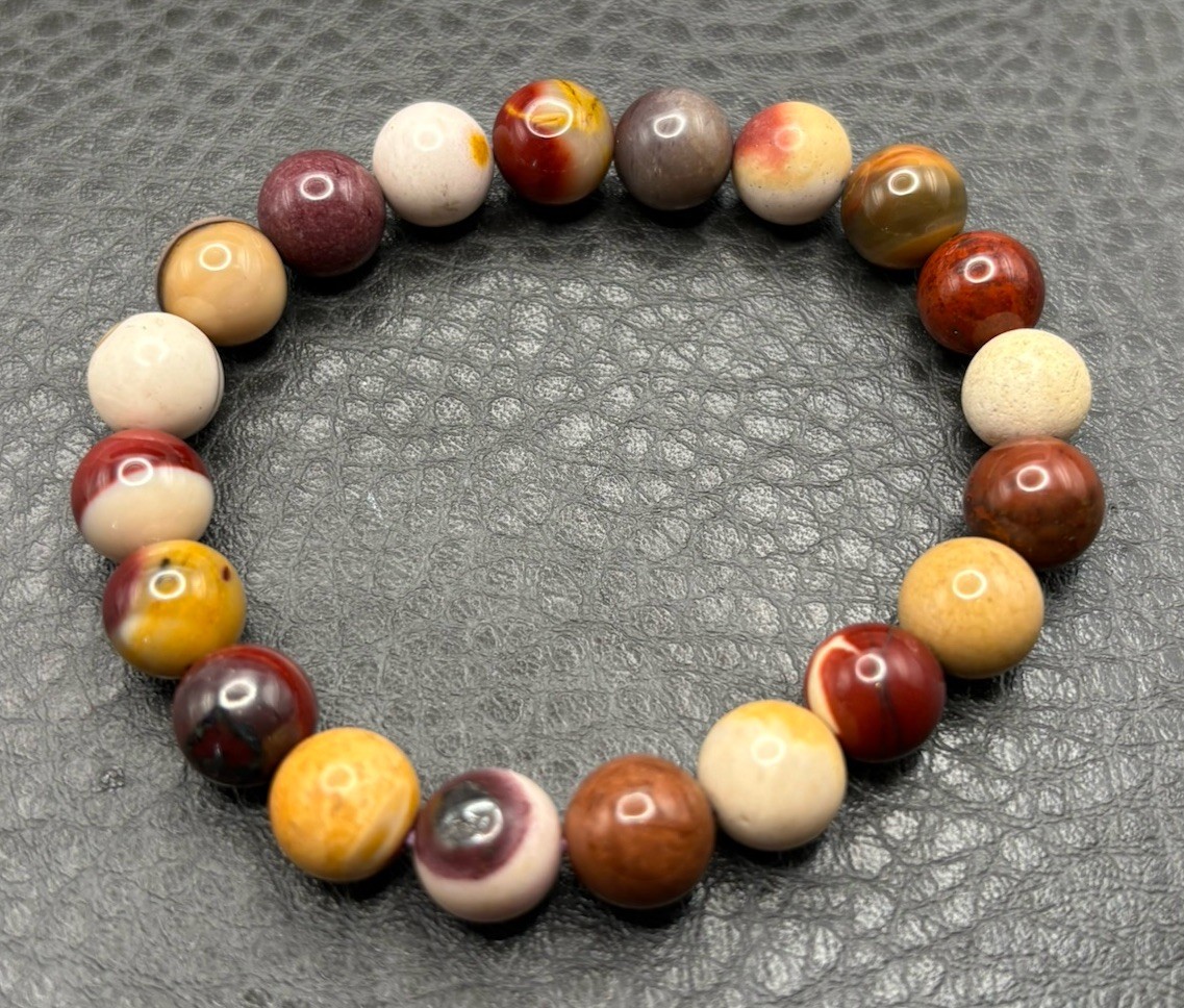 Beautiful 9.5MM Mookaite Jasper Round Stone Stretch Bracelet