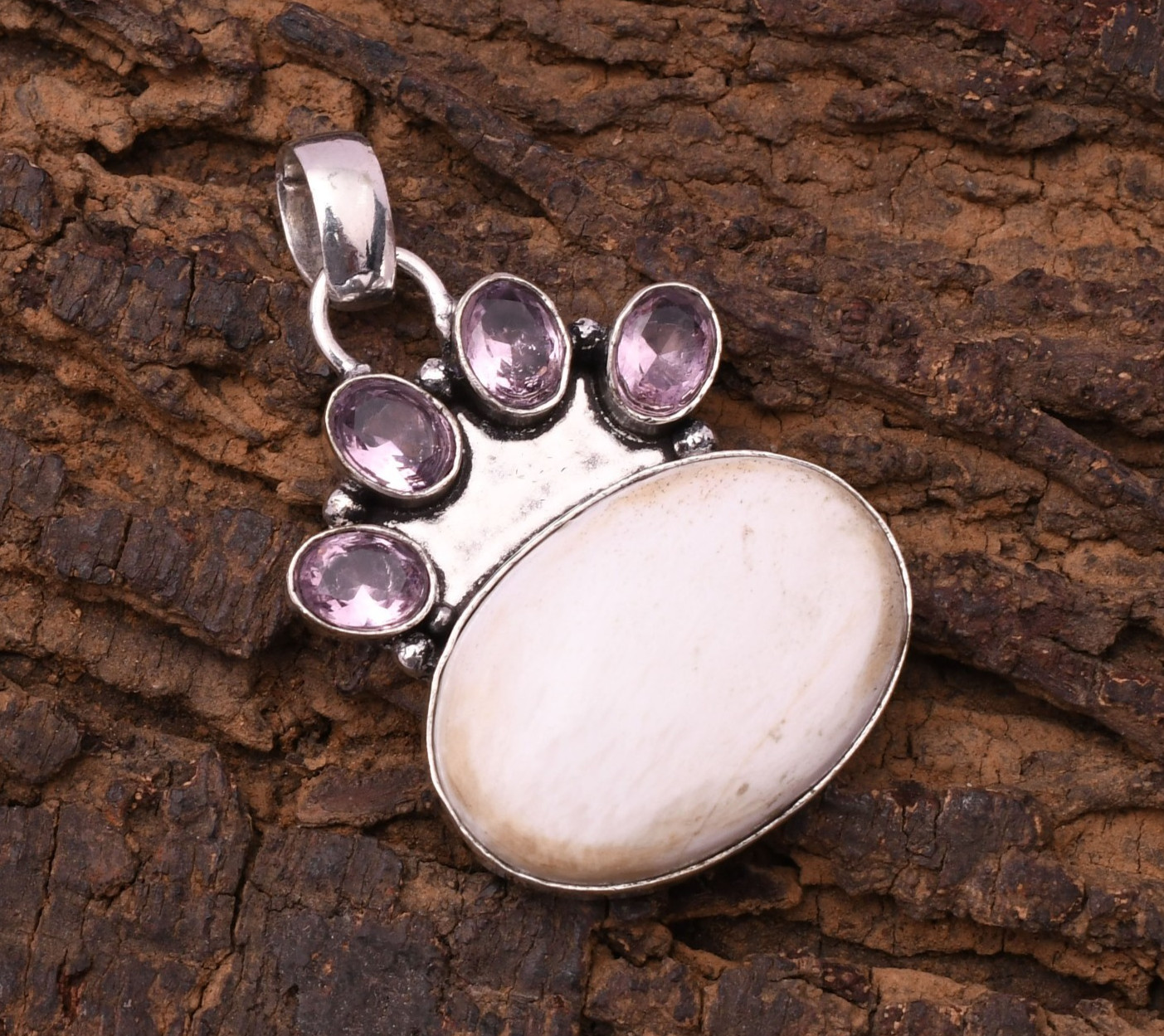 White Scolecite Gemstone 925 Sterling Silver Jewelry Pendant 1.77″
