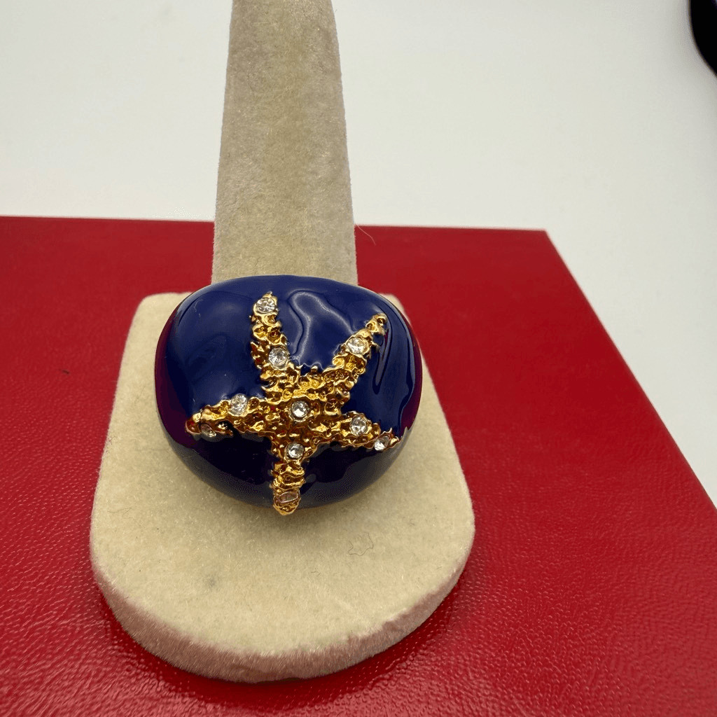 Kenneth Jay Lane Starfish Cocktail ring domed navy cabochon size 10 New