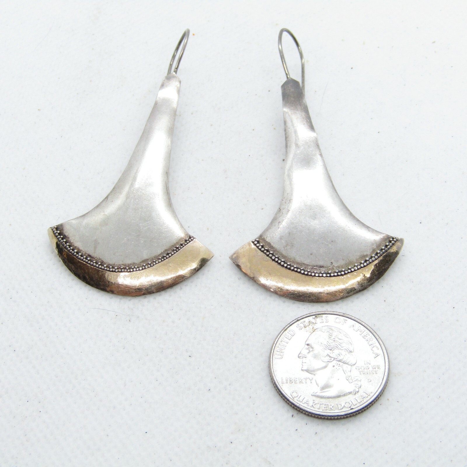 Beautiful Sterling Silver 925 & 18K Elongated Shield Drop Earrings K1854