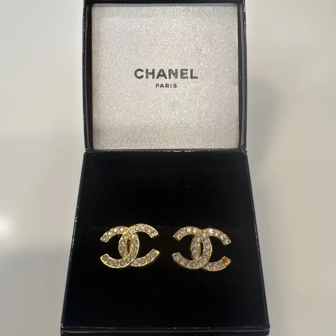 Authentic CHANEL CC Logo Rhinestone Earrings Vintage Gold Plated w/Box