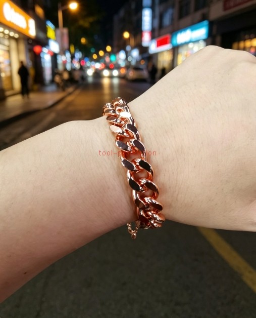 Solid Copper 5/8 of an inch wide – Men’s 9 Inch Link Bracelet CB639G. 100%
