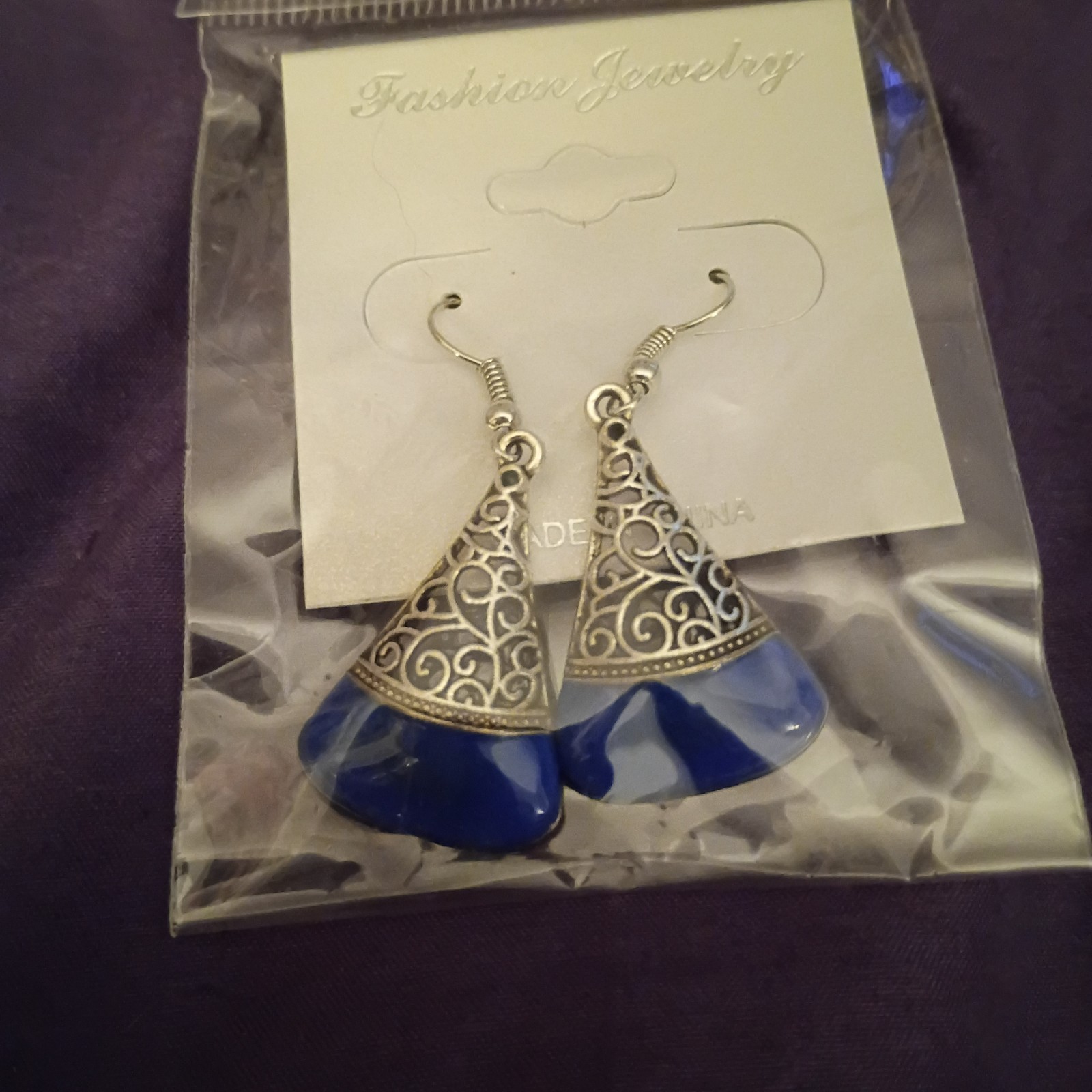 Silver Tone Filigree Teardrop Dangle/Drop Hook Earrings Blue Lobe No Stone