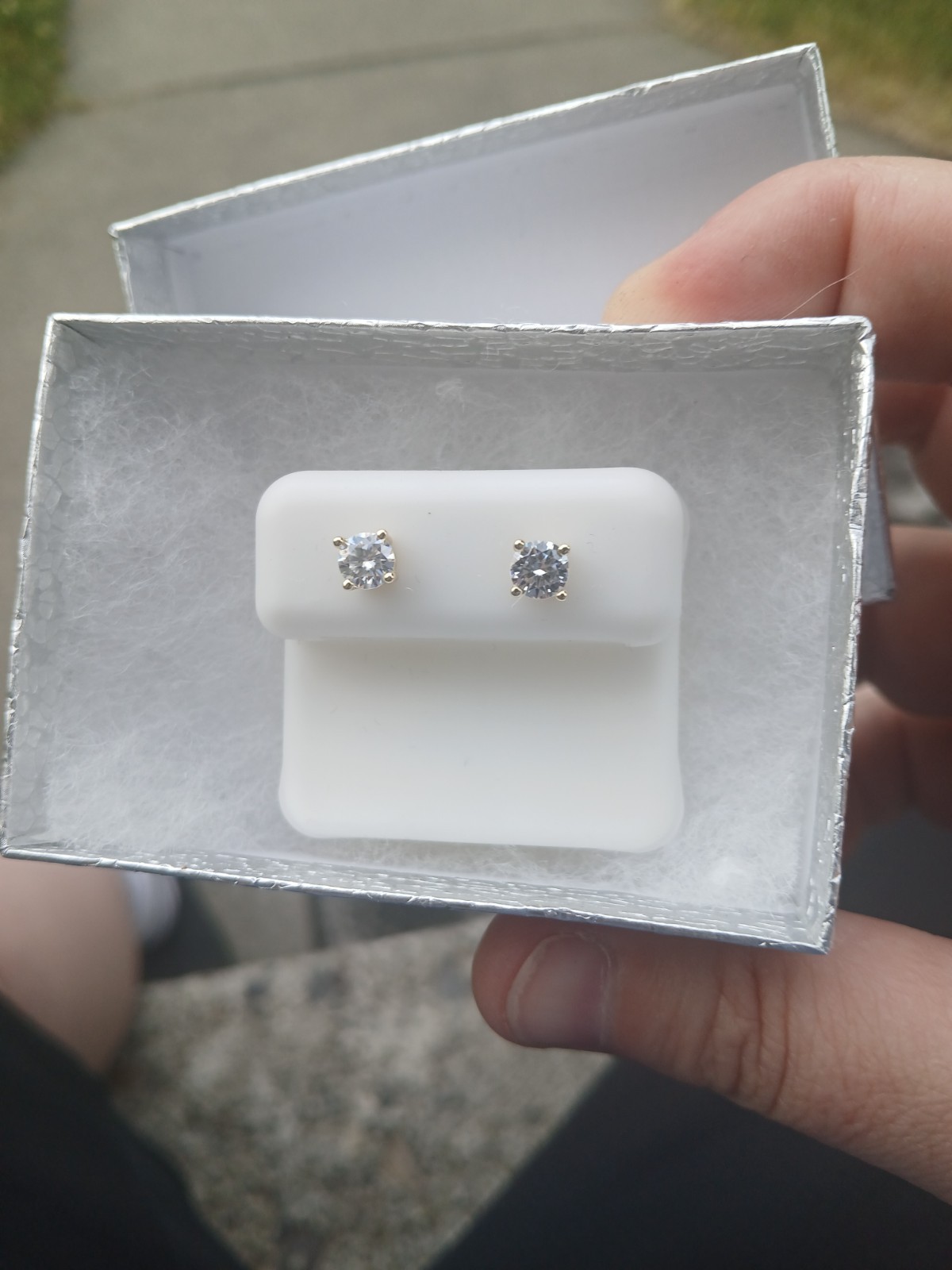 925 silver mossanite 1 carot stud earrings