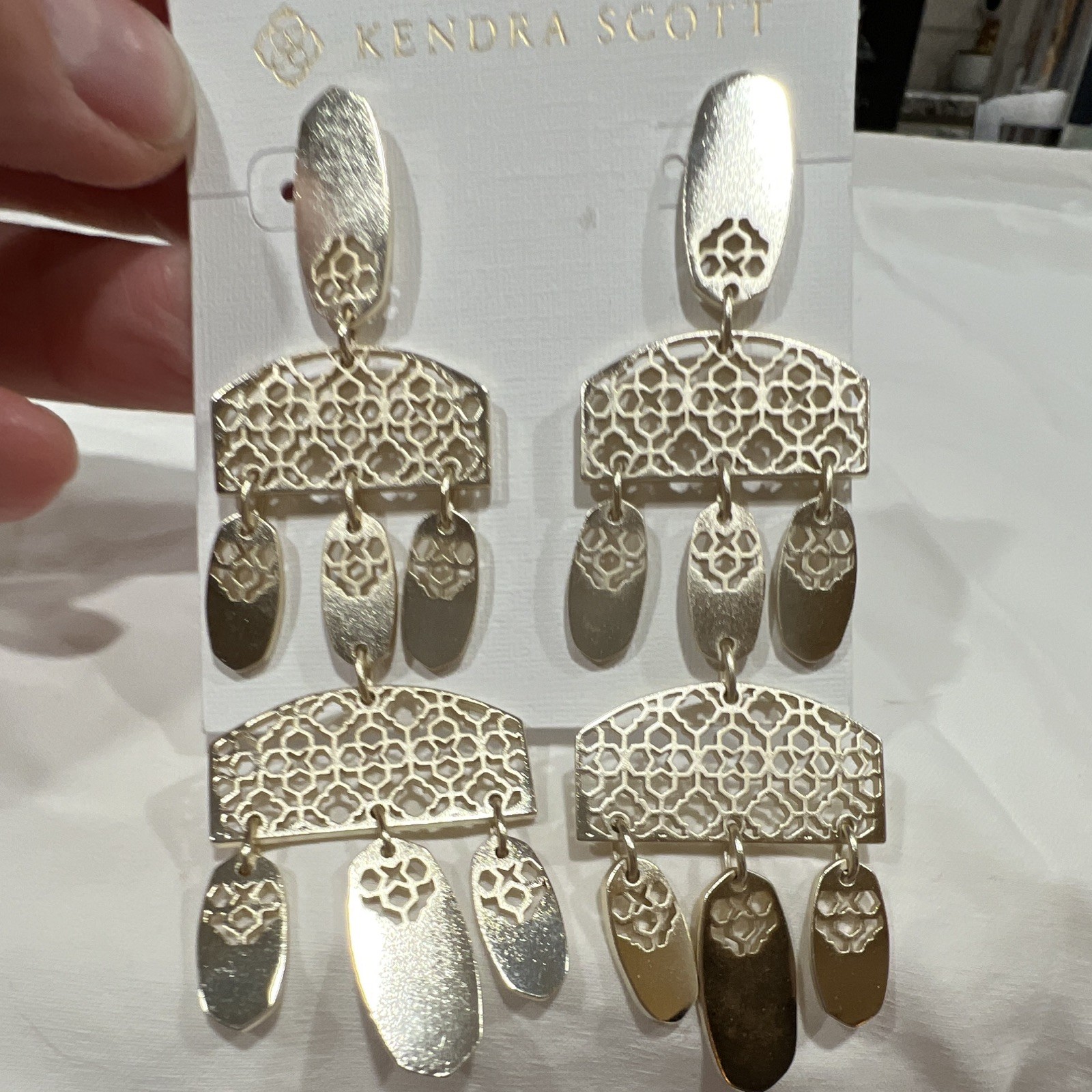 Kendra Scott Gold Tone Chandelier Dangle/Drop Earrings Asymmetrical