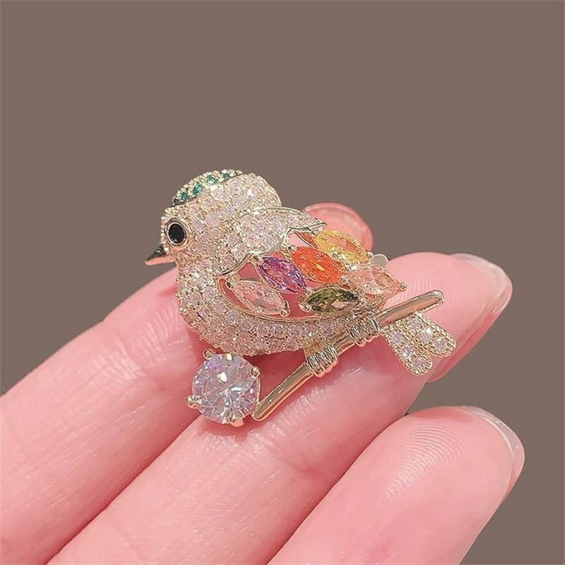 Retro Cartoon Bird Crystal Enamel Animal Brooch Pin Women Men Costume Jewelry