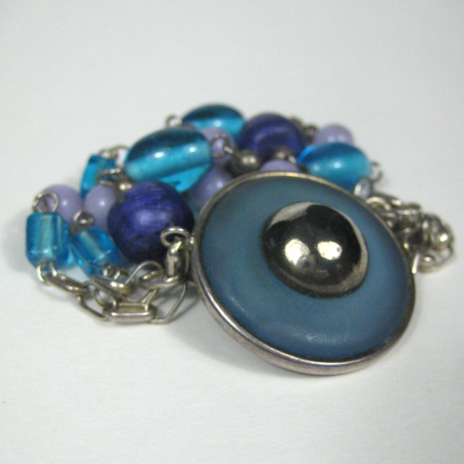 Necklace 32 In Silvetone Chain Pendant Strand Glass Beaded Blue Jewelry Women
