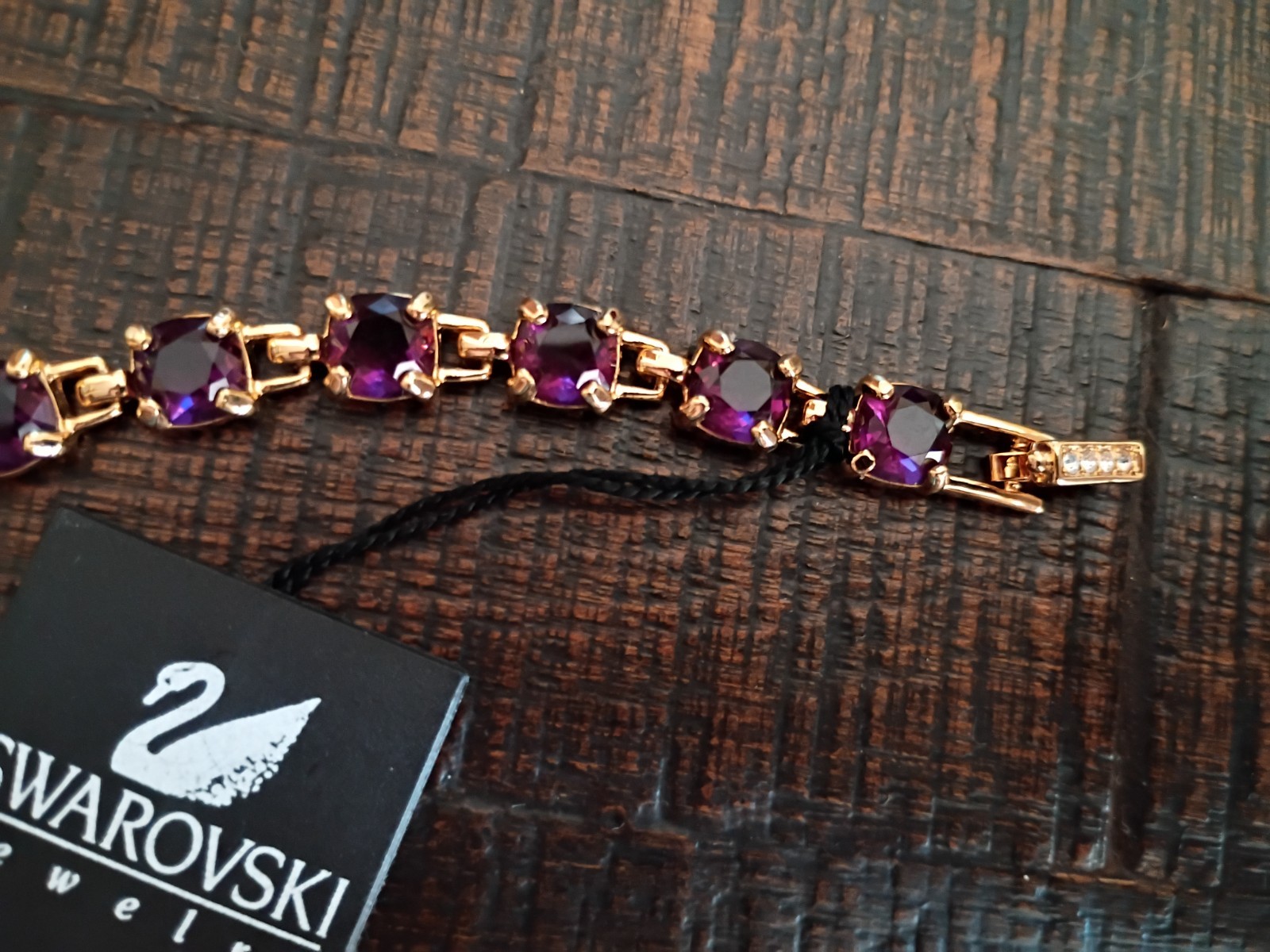 New Swarovski Crystal Amethyst Stone/Gold Bracelet