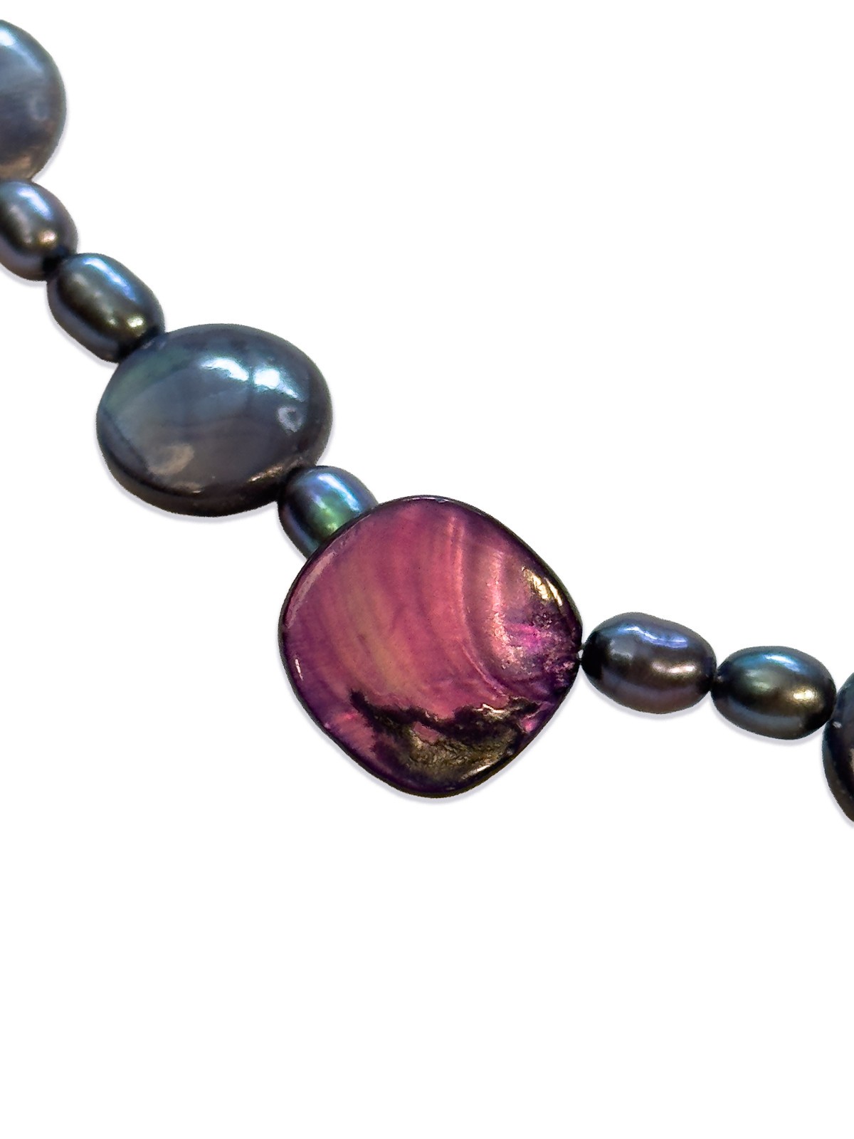 Pearl and Shell Beaded Blue and Purple Iridescent Necklace 24.25”