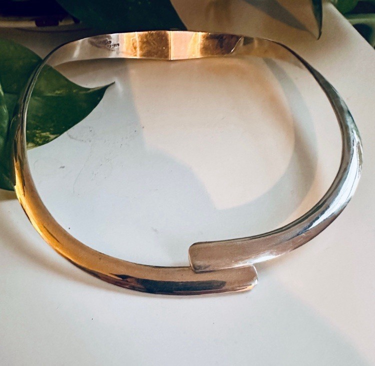 Sterling Silver, Hinged Taxco Collar Necklace Weight: 100g – Meas: 17.5in Mint!