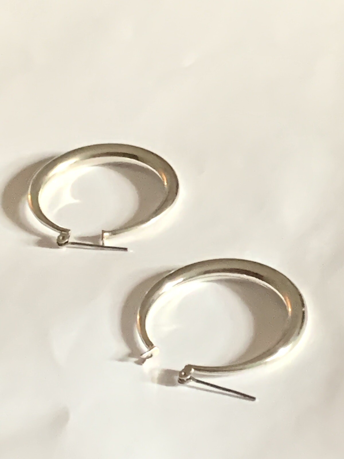 Silver PLATED HOOP Earrings. Diameter 1.4 in