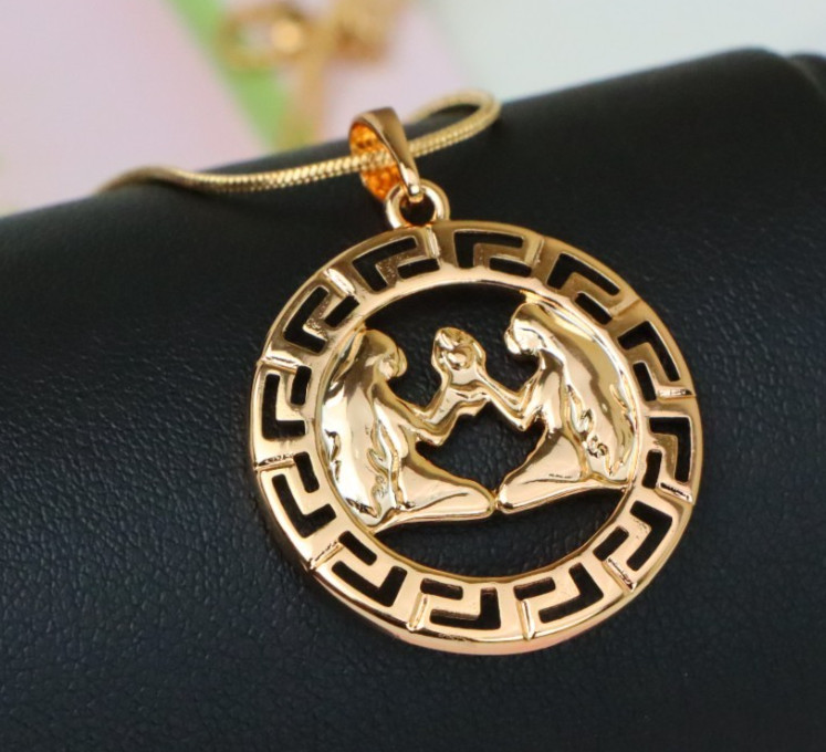 Zodiac Twins Rose Gold Pendant with Polished Circular Frame Design, XPPT1330
