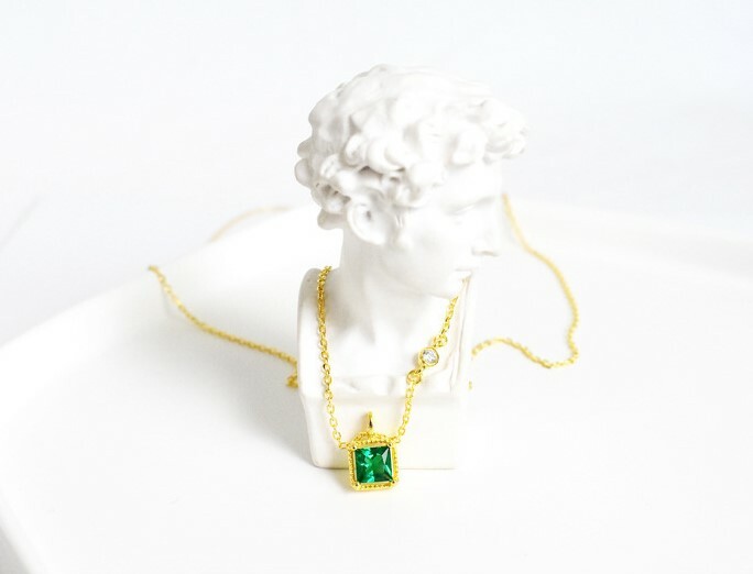 14k Gold Plated Sterling Silver Square Green CZ Pendant Necklace Gift Box D24