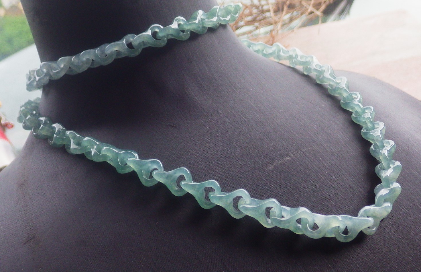 Video Certified A JADE Jadeite Beads dragons bone Necklace 26 inches 项链 710403