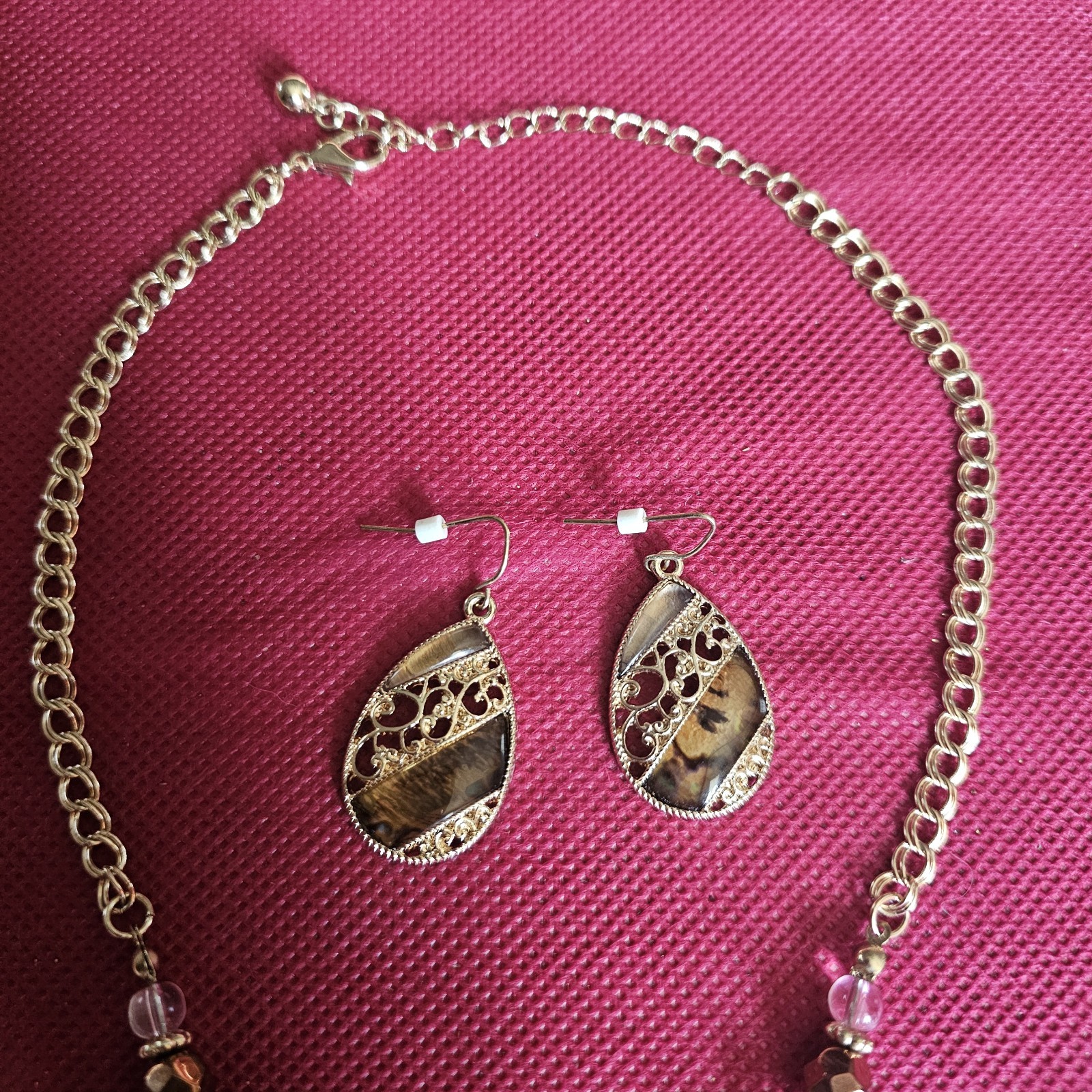 New without tags Goldtone Abalone Necklace and Earrings set- Free S&H