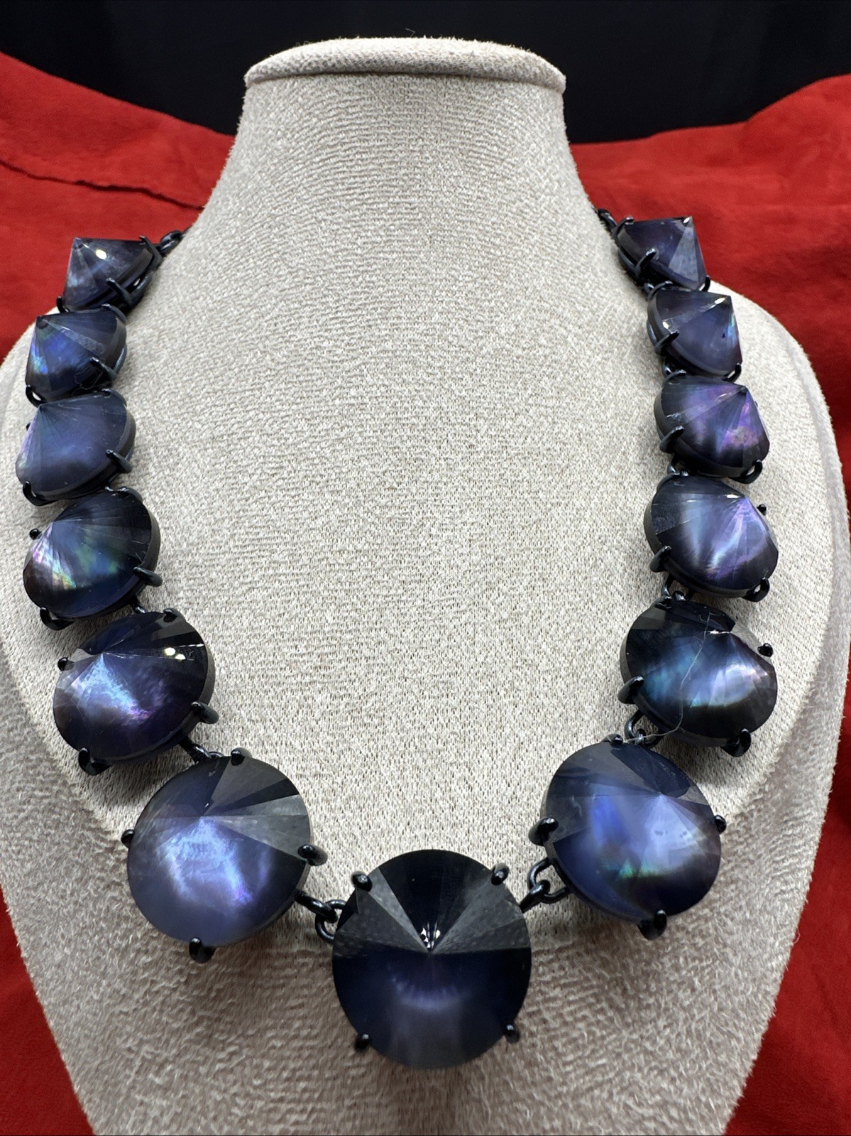 Kendra Scott deep purple cones and gunmetal statement necklace. See pics.