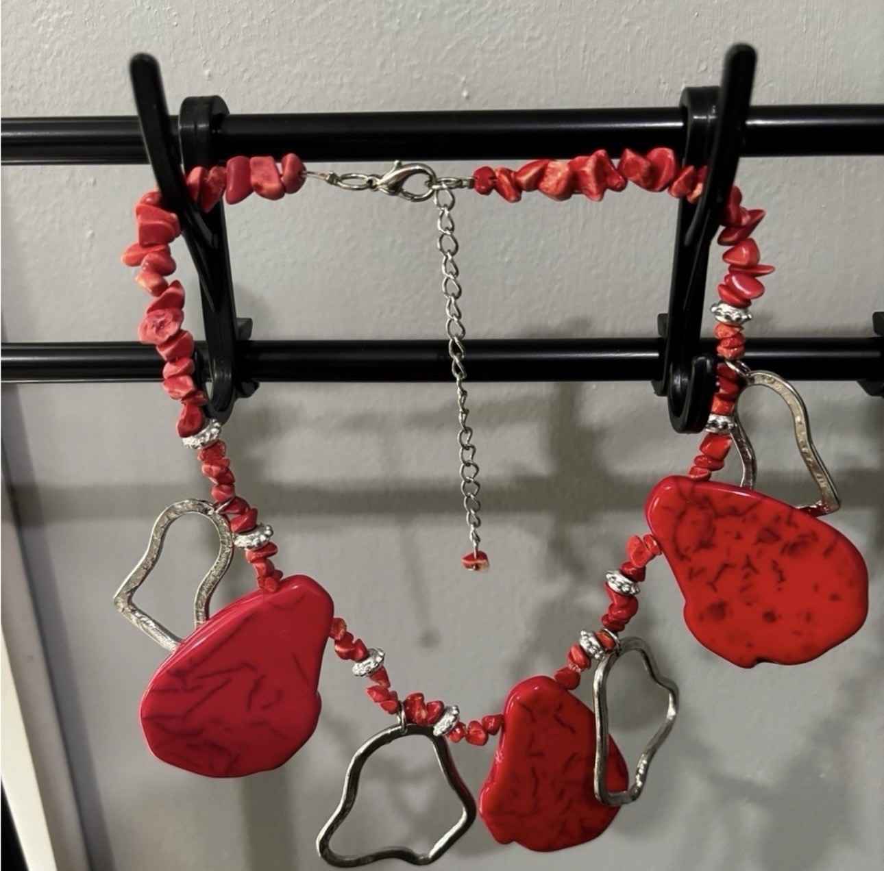 Red and Silver Tone Beaded Statement Teardrop Pendant Necklace Adjustable