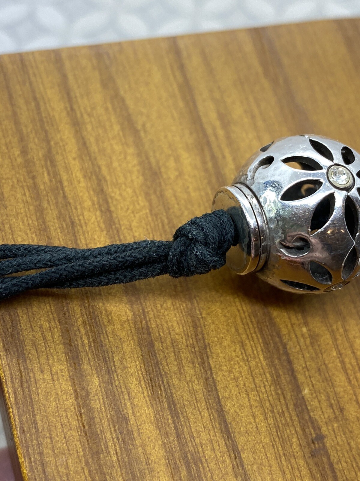 Brighton Trade Winds Silver Tone Corded Black Bracelet Round Flower bead Used