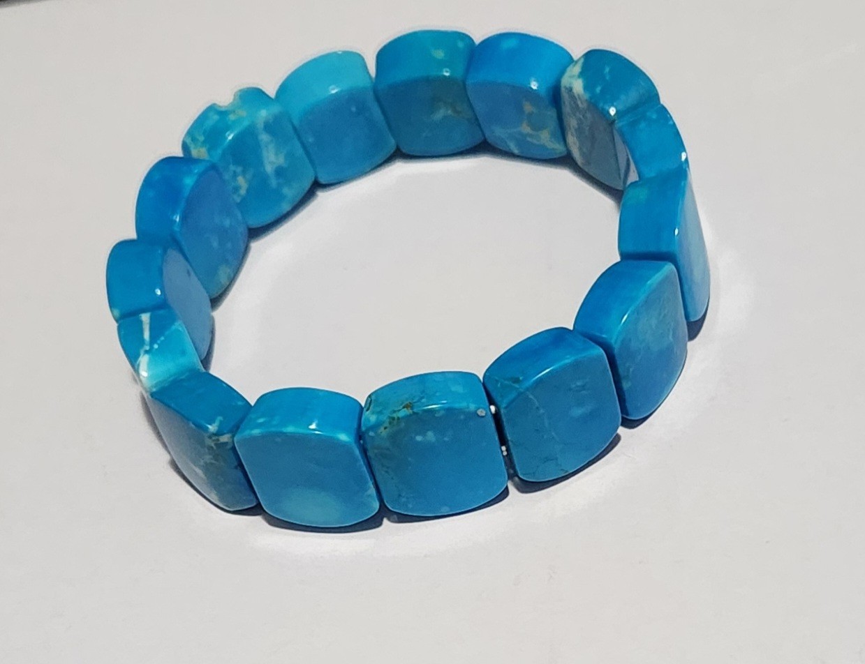 Turquoise Blue Magnesite Dome Stretch Bracelet