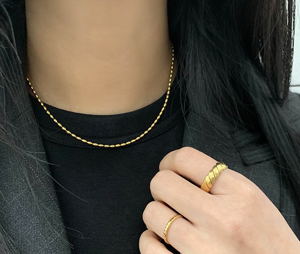 Gold Plated Titanium Stainless Steel Oval Bead Chain Choker Necklace 13.2-15″