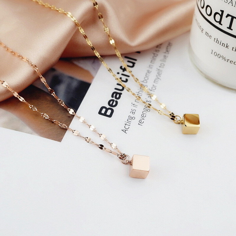 Fashion Woman 18K Gold Plated Stainless Steel Glossy Cube Chain Choker
