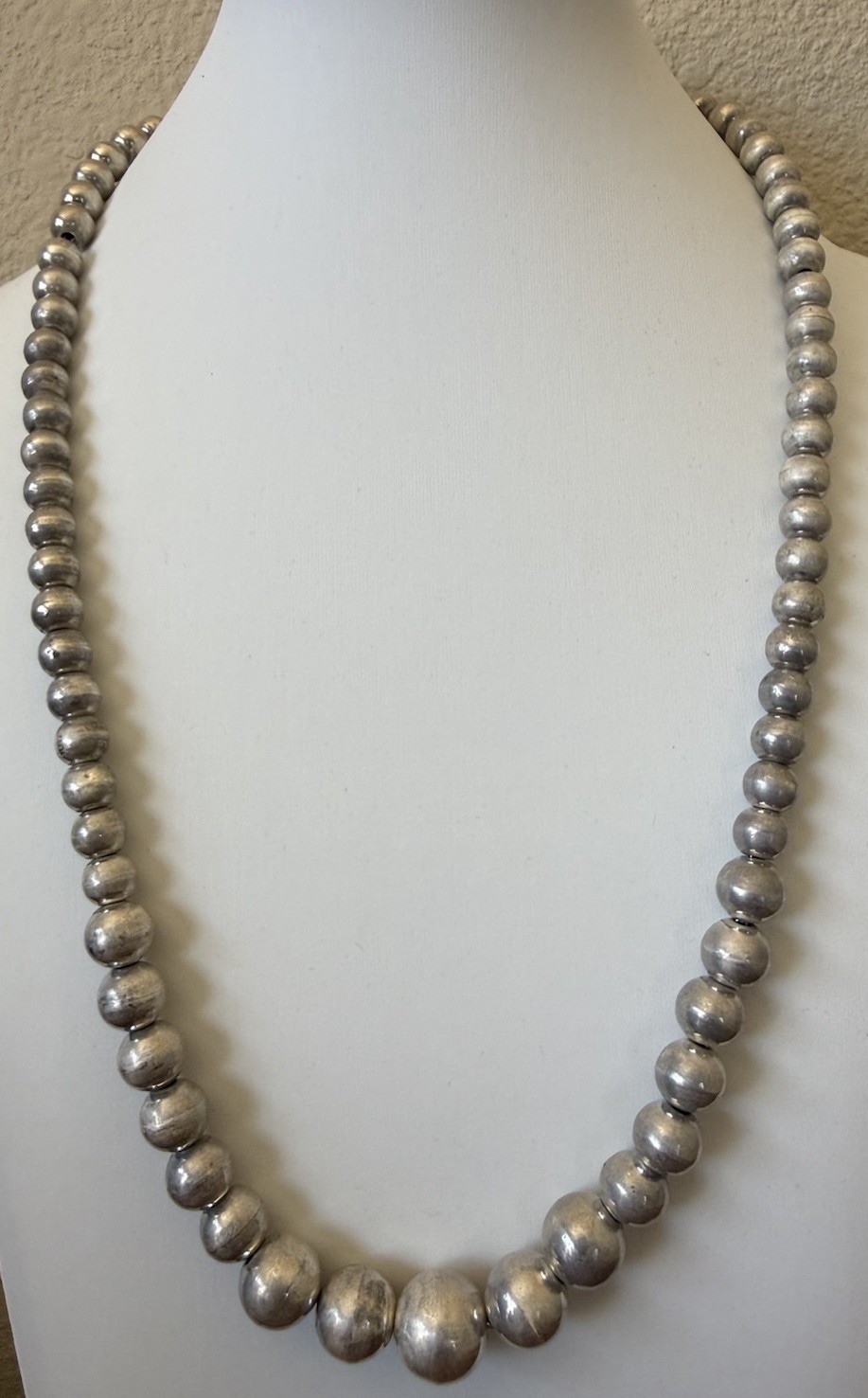 Sterling Silver Mexico Taxco Pearl Beaded Ball Bead Necklace Box Clasp (74.27Gr)