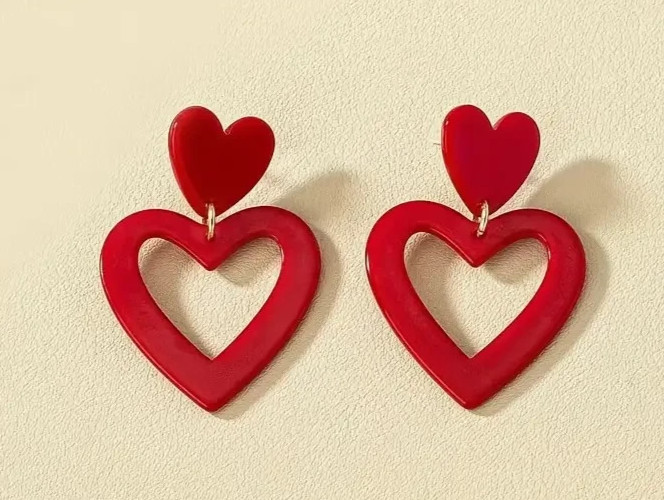 NWT Womens Dangle Earrings Red Open Heart Glossy Statement Fashion