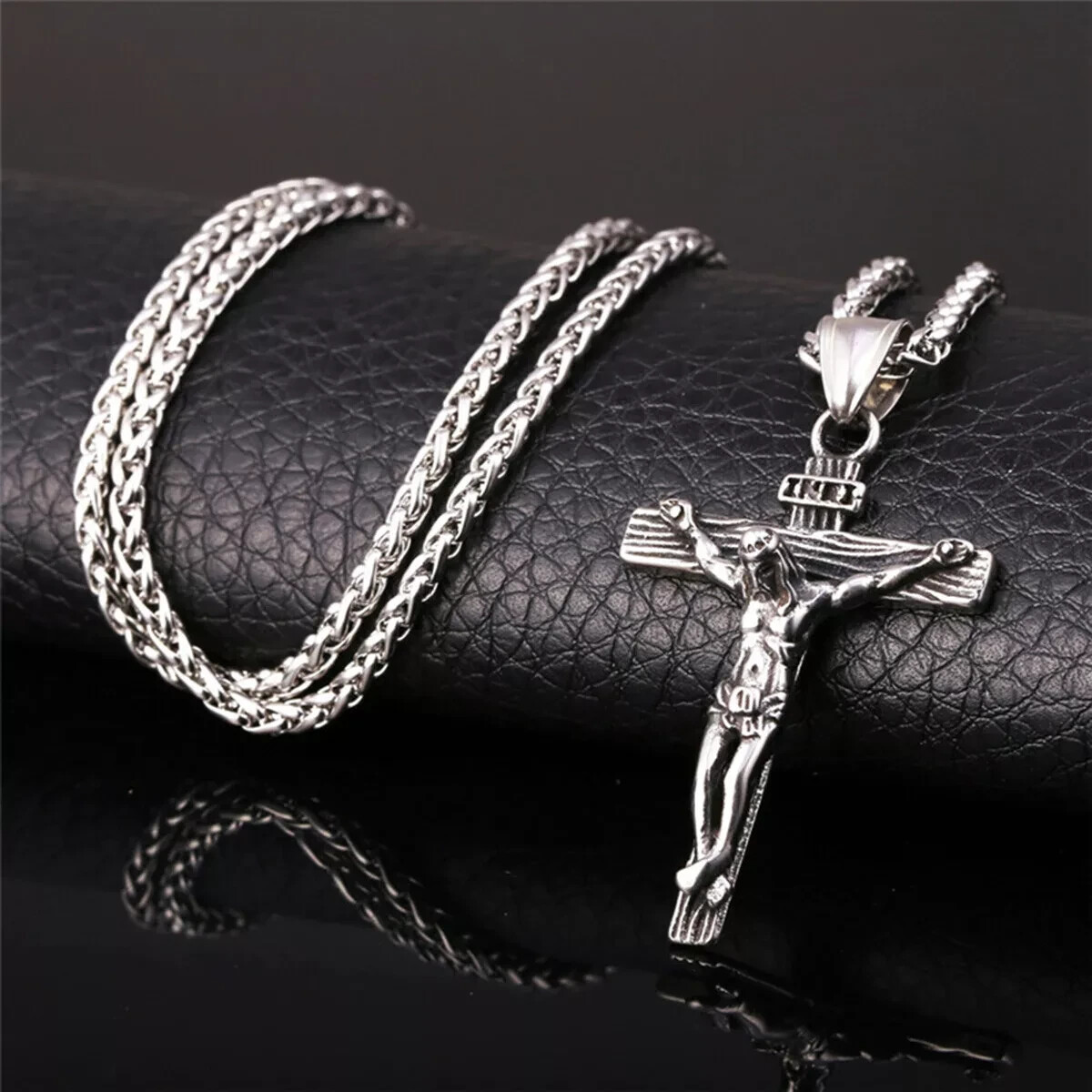 925 Sterling Silver 3D Christian Jesus Christ Cross Catholic Crucifix Necklace