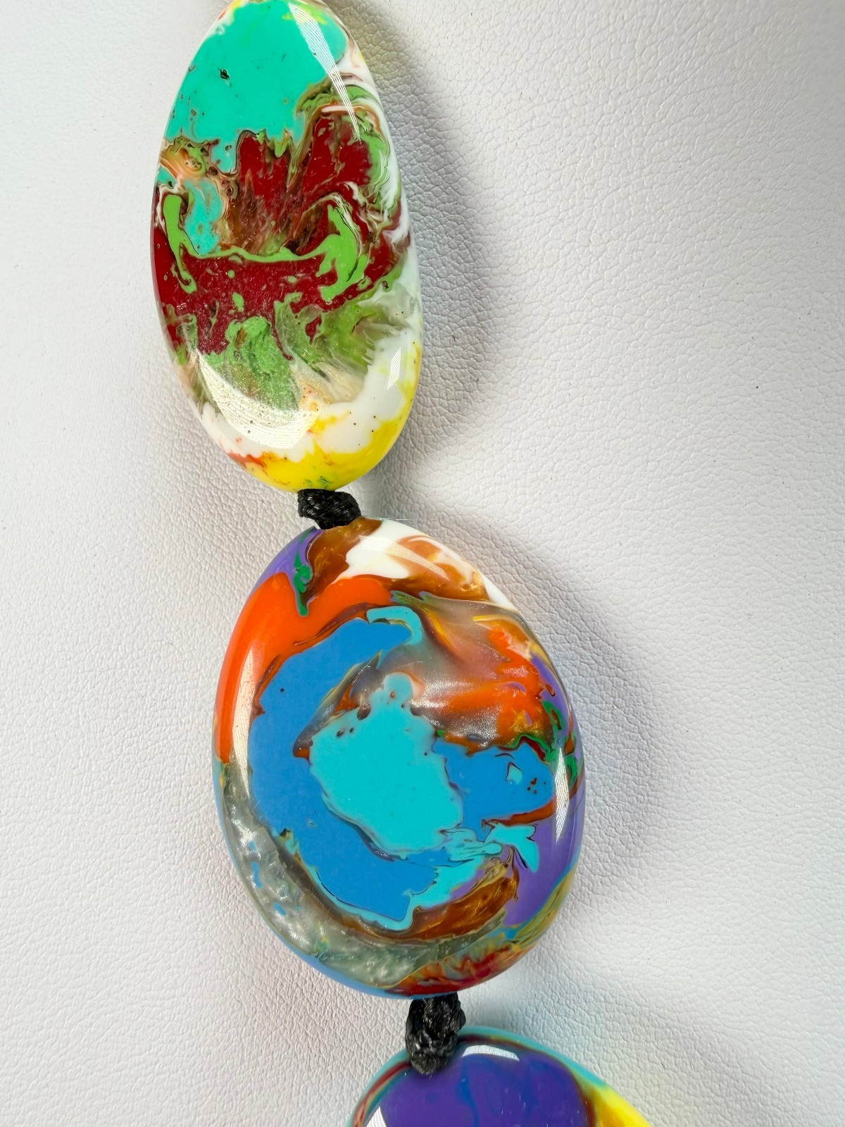 Sobral – Multi-Colour “Gabriele K” Resin Necklace ( 003616 )
