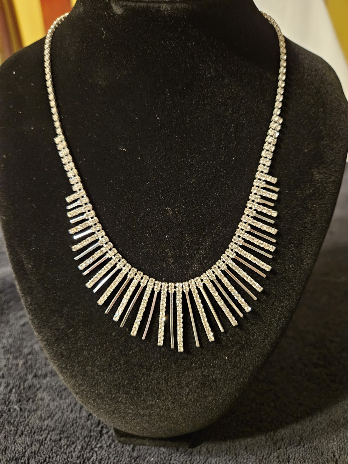 Statement Dangle Rhinestone Fringe Bib Necklace Silver Tone 16″ w 3″ Ext