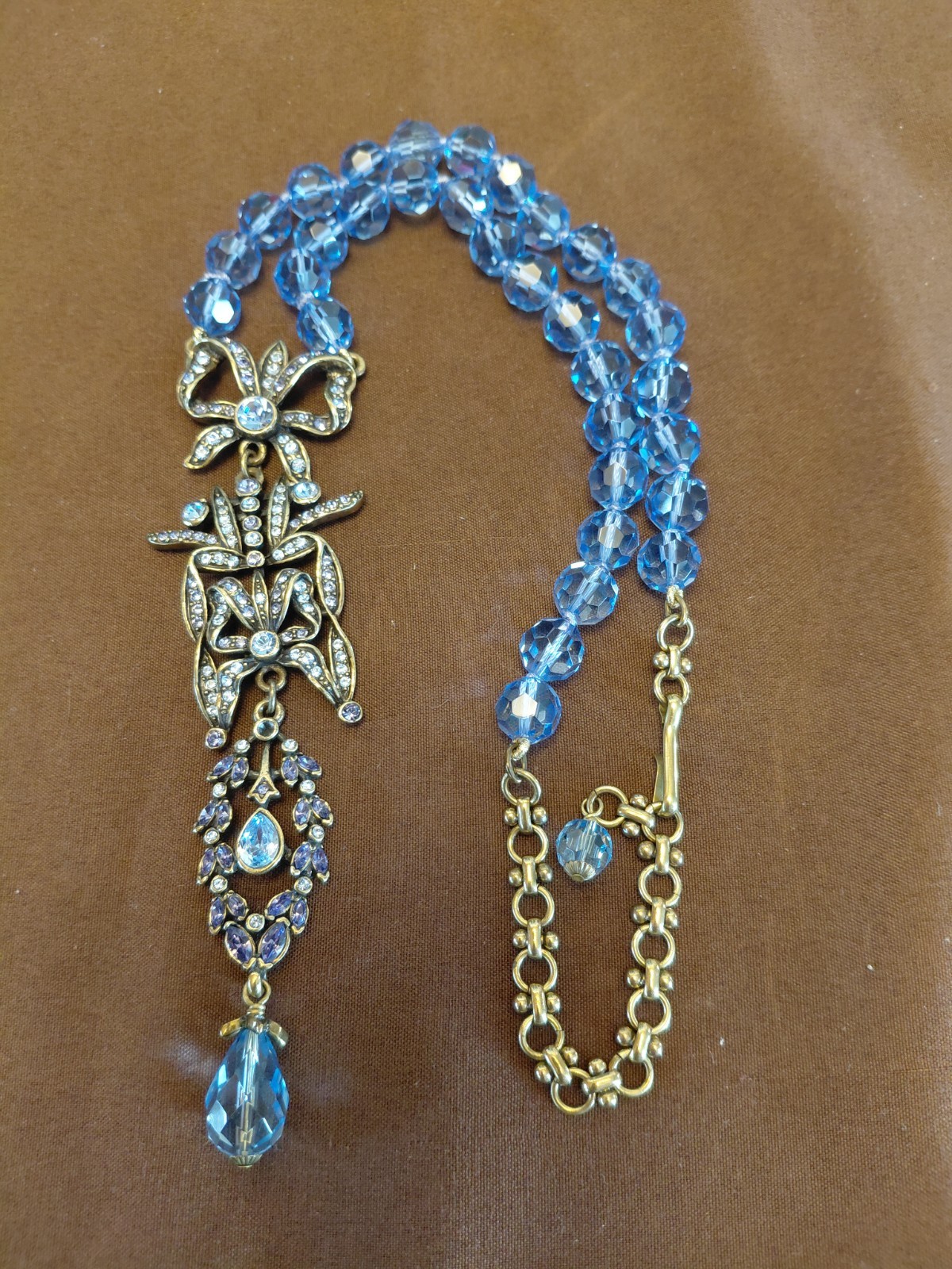 Heidi Daus Necklace Frog Prince Faceted Blue Crystal Appr 18″ 22″ Adjustable