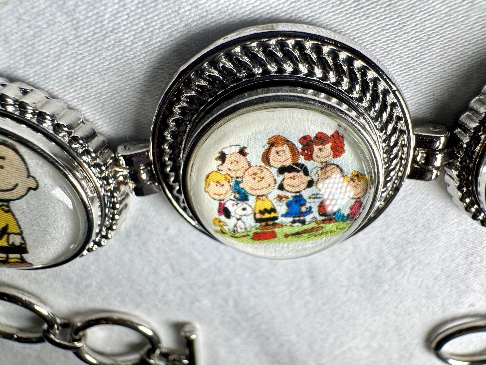 Peanuts Gang Snoopy Woodstock Charlie Brown Lucy Peppermint Silver Tone Bracelet