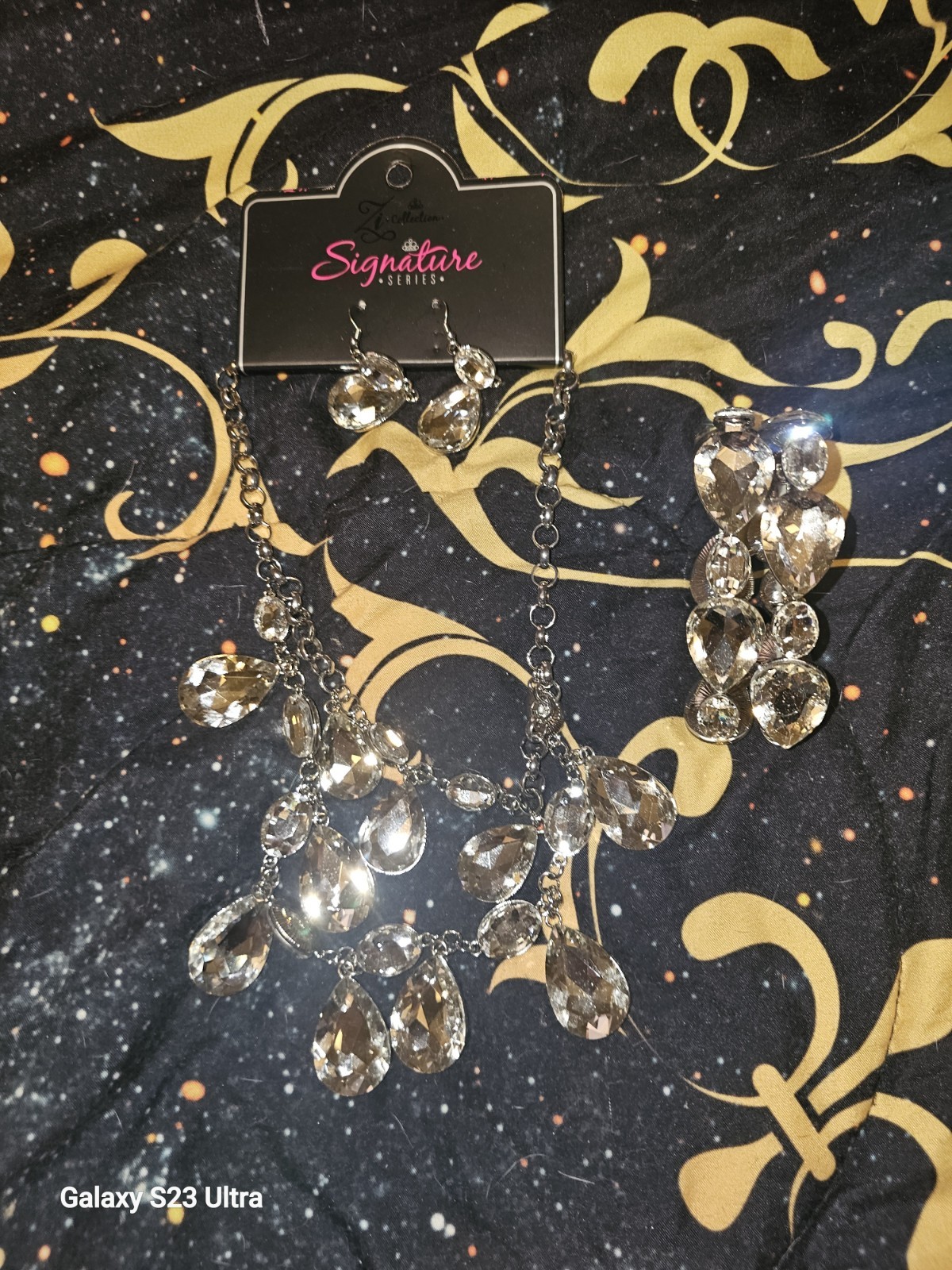 paparazzi zi collection with Bracelet