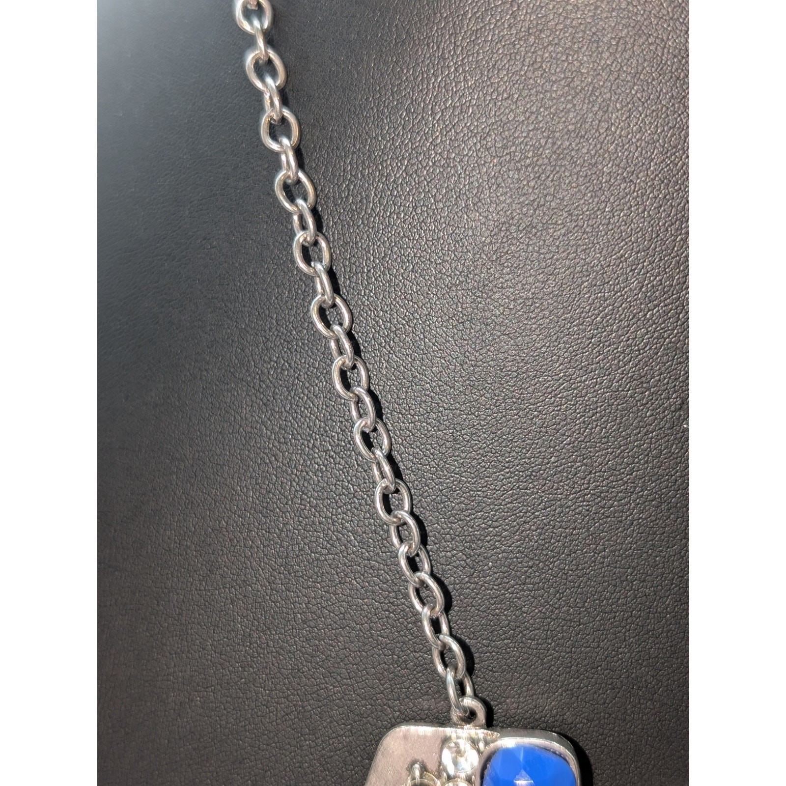 Etc.Three Diamond Blue Bead Statement 18″-20.5″ Necklace