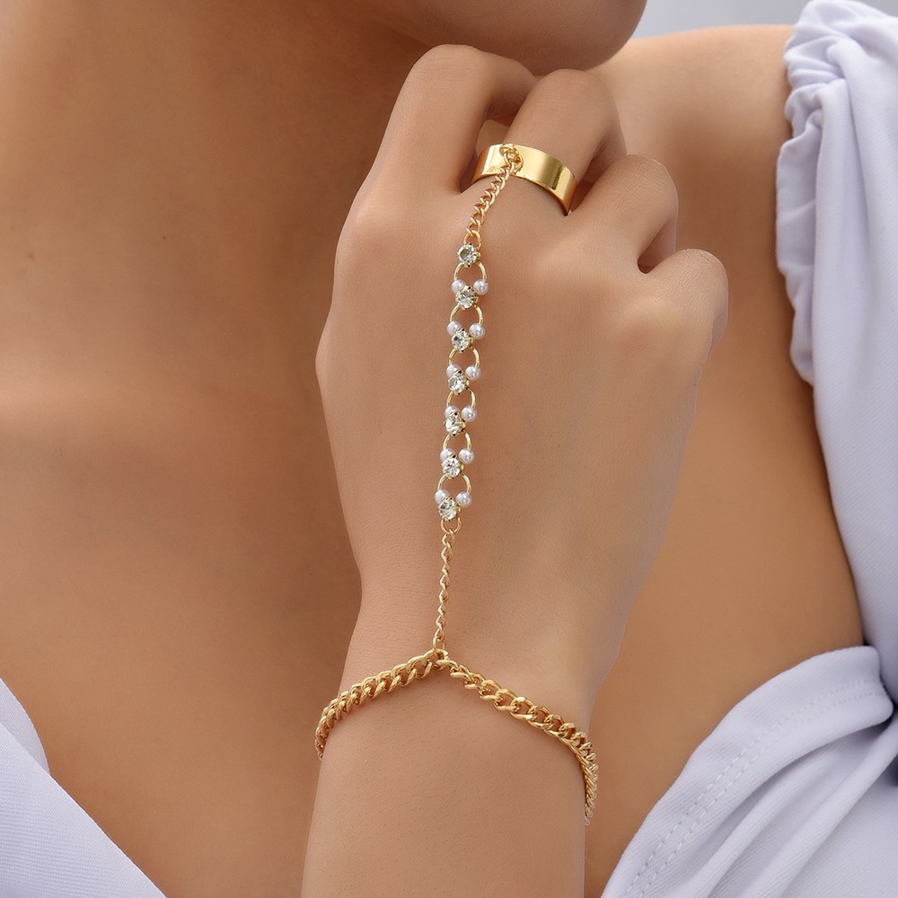 Gold Tone Heart Hand Harness Bracelet Ring Adjustable Chain Finger Bracelet