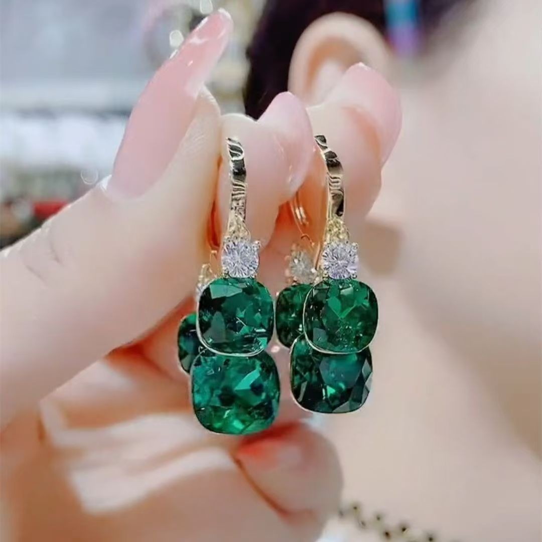 Green crystal zircon earrings with niche design and high-end temperament earring