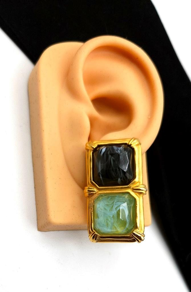 CHANEL DESIGNER KARL LAGERFELD Haute Couture Etruscan Faceted Stones Earrings