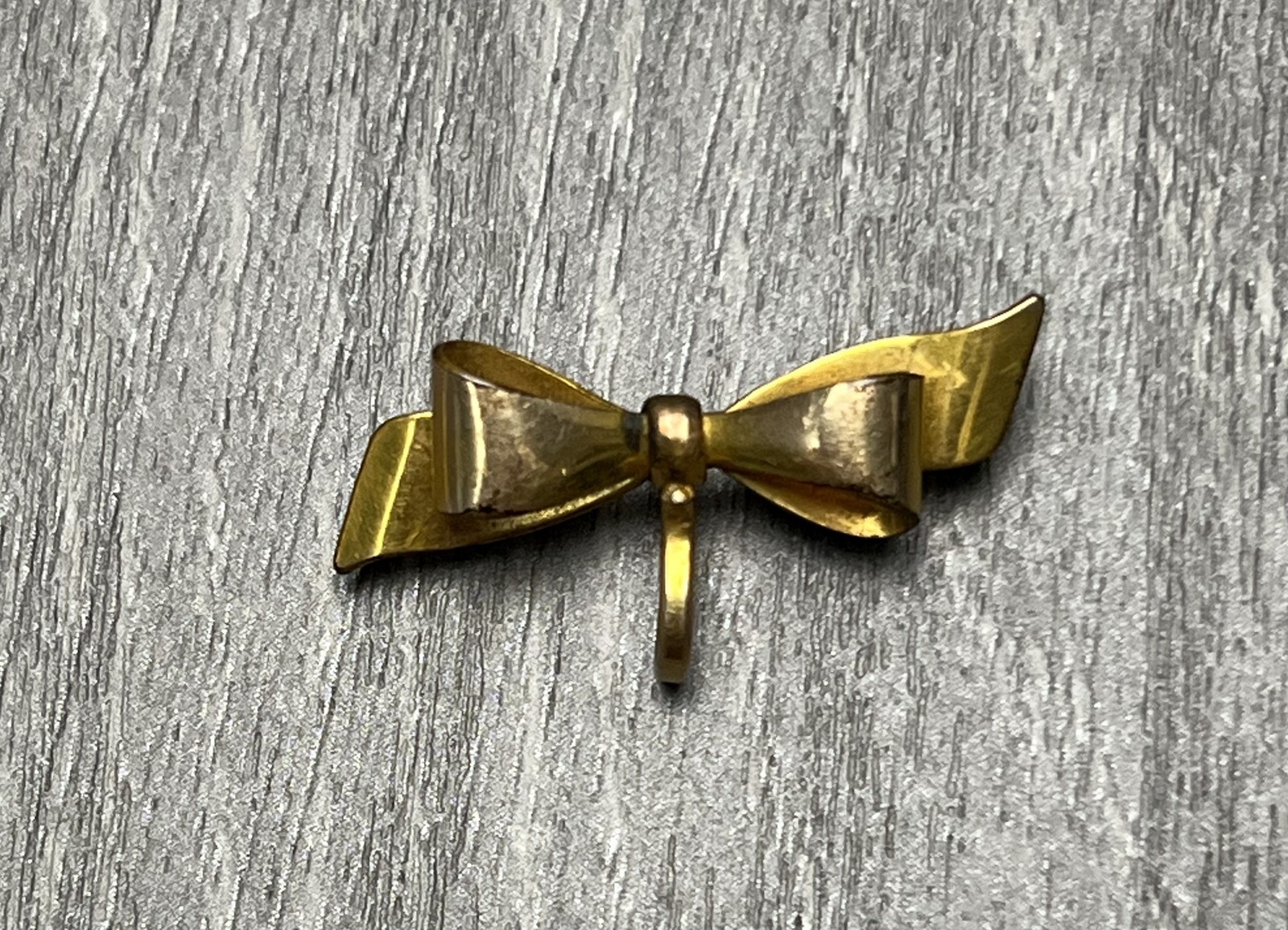 Vintage 1/20-12K GF Gold Filled Bow Brooch Pin with Hook 2.3g