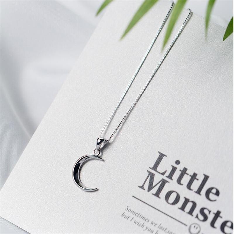 925 Sterling Silver Crescent Moon Pendant Necklace Dainty Clavicle Chain Gift