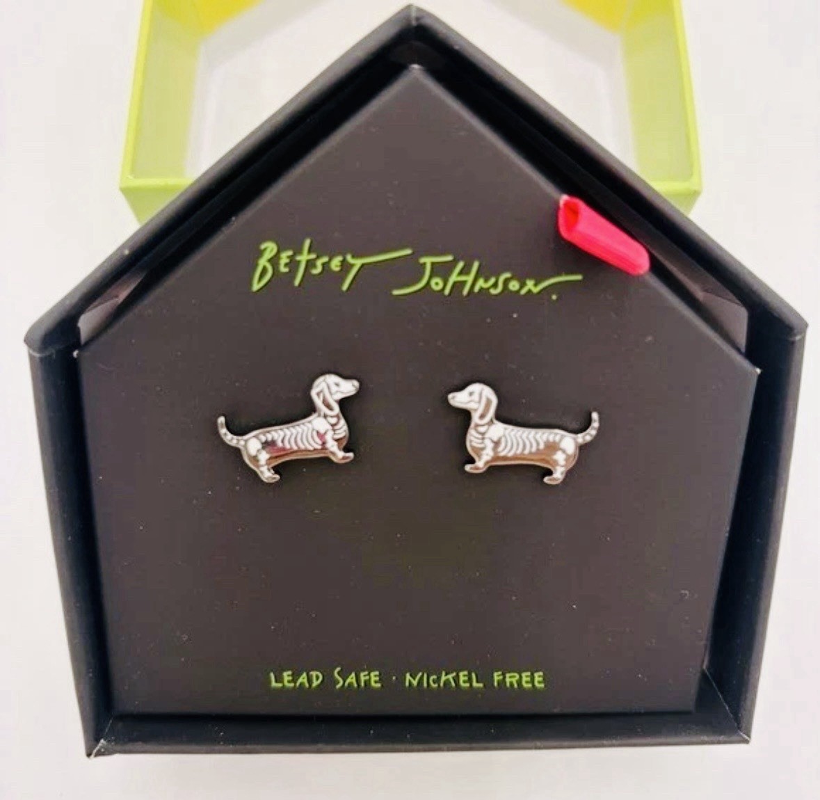 🖤🧡NIB Betsey Johnson Skeleton Dog Themed Earring Set