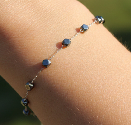 Chic 925 Silver Tone Hematite Beaded Bracelet | Modern Minimalist Gemstone Jewel