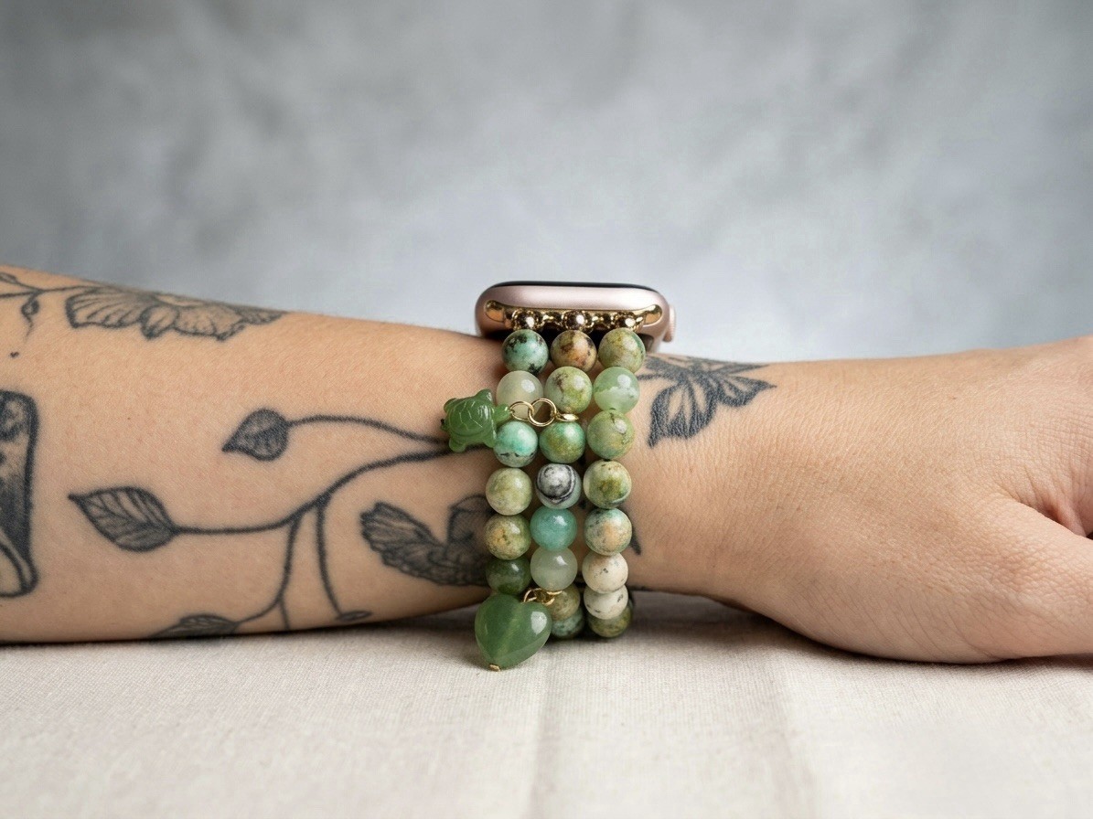 Jade Stone Beaded Apple Watch Band w/ Jade Charms 38/40/41mm