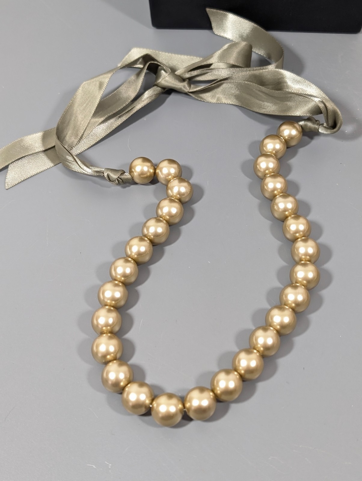 Retro Golden Faux Pearl Bead Green Satin Ribbon Tie Back Necklace 36 in
