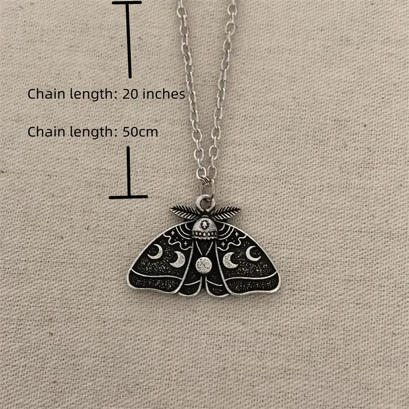 Vintage Star Moon Moth Pendant Necklace Jewelry Gift Women Men Retro Unique New