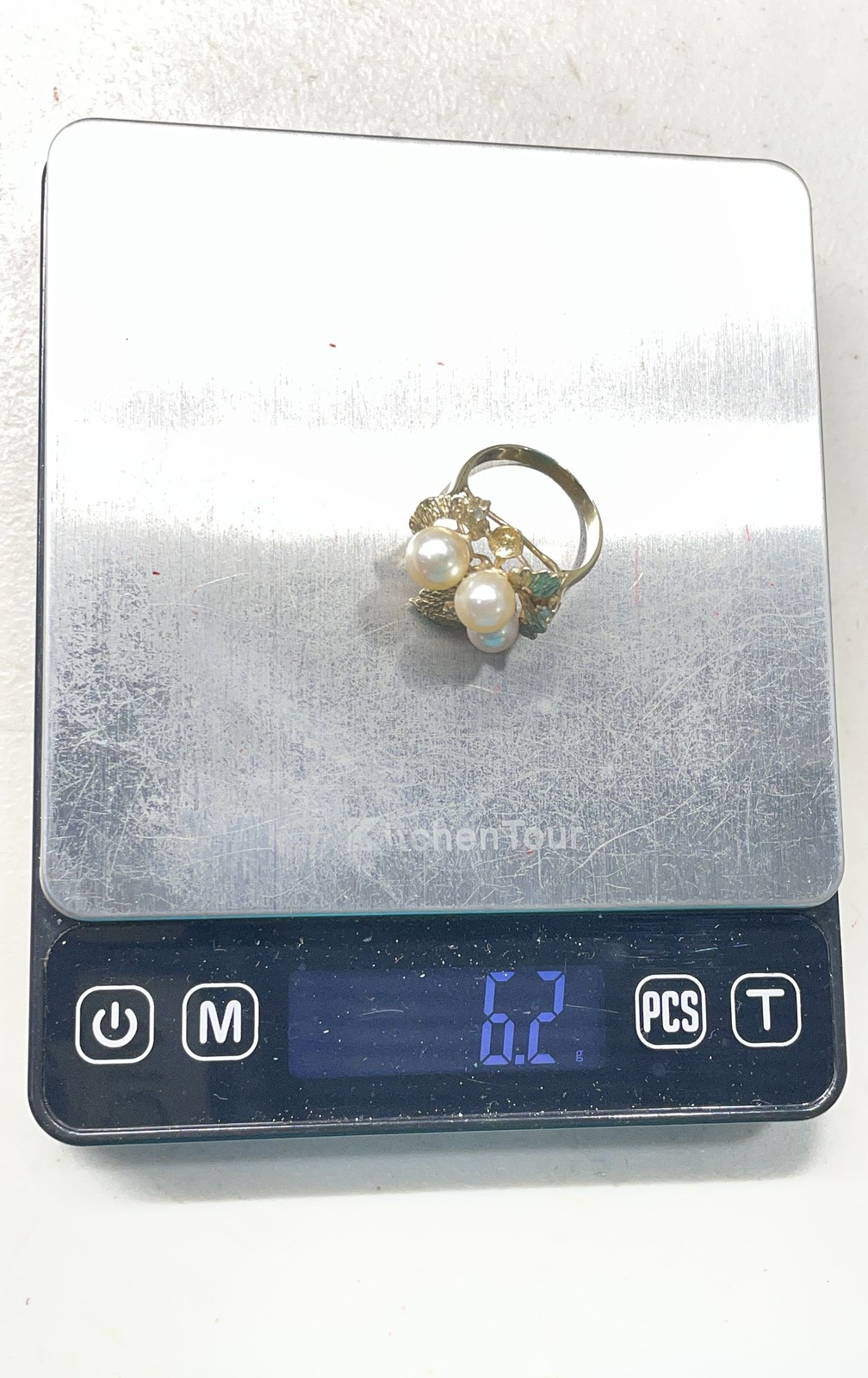 Gold 14K With Diamonds Ring Size 8 (Stamped 14K- Tested 13.79KT) Weight 6.2g