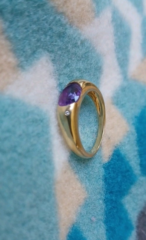 H Stern 18k Solid Gold Amethyst Ring With Tiny Diamond, Size 5.5