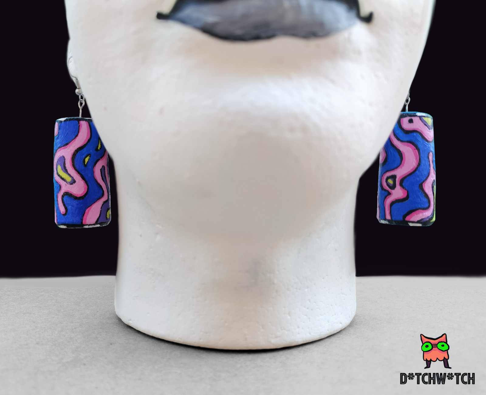 Hand-painted Bottlecork Earrings – Lava, pink & blue (Oil Paint)